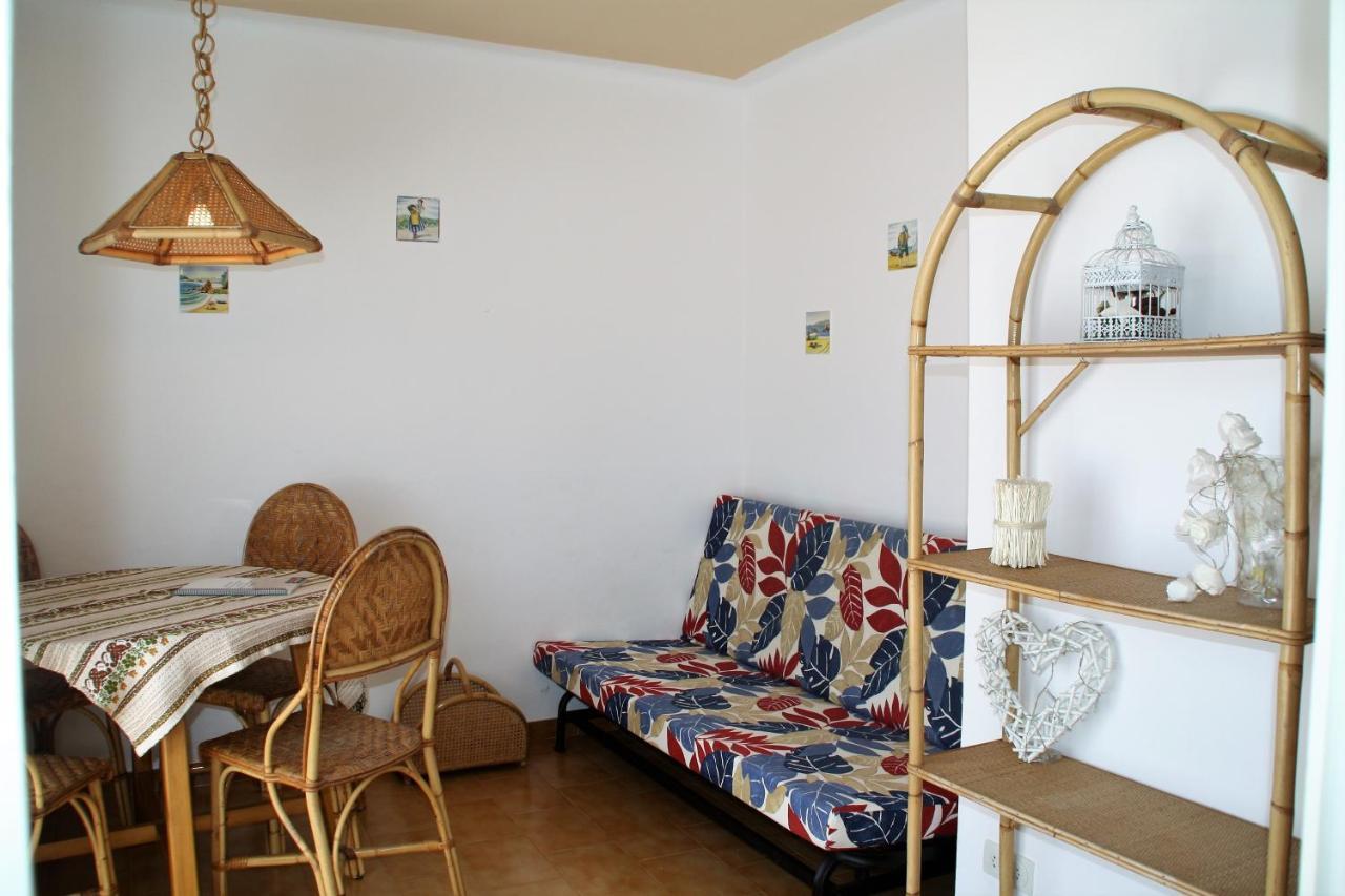 Apartaments Margarita Sabina Pinell Platja d'Aro  Exterior foto