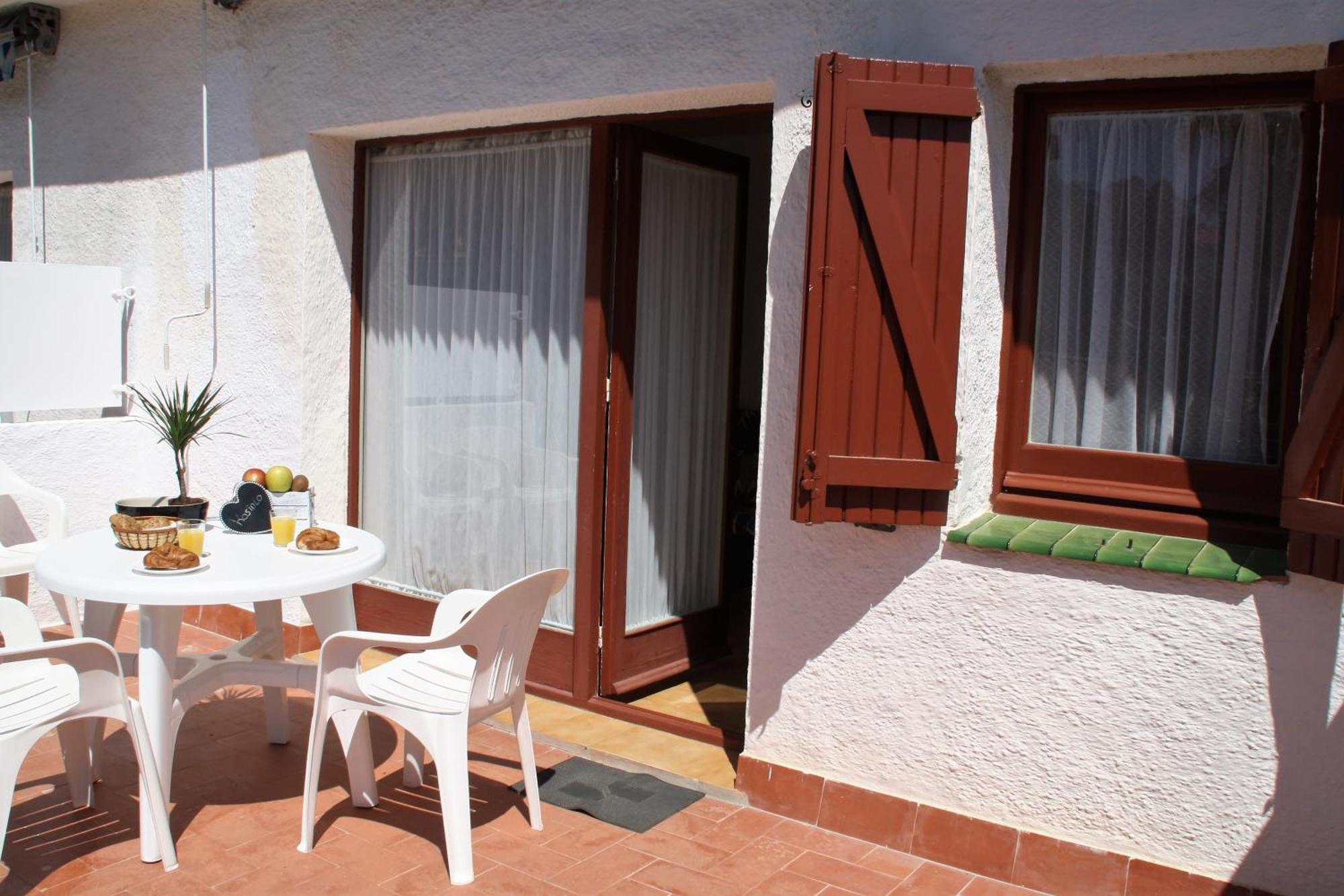 Apartaments Margarita Sabina Pinell Platja d'Aro  Exterior foto