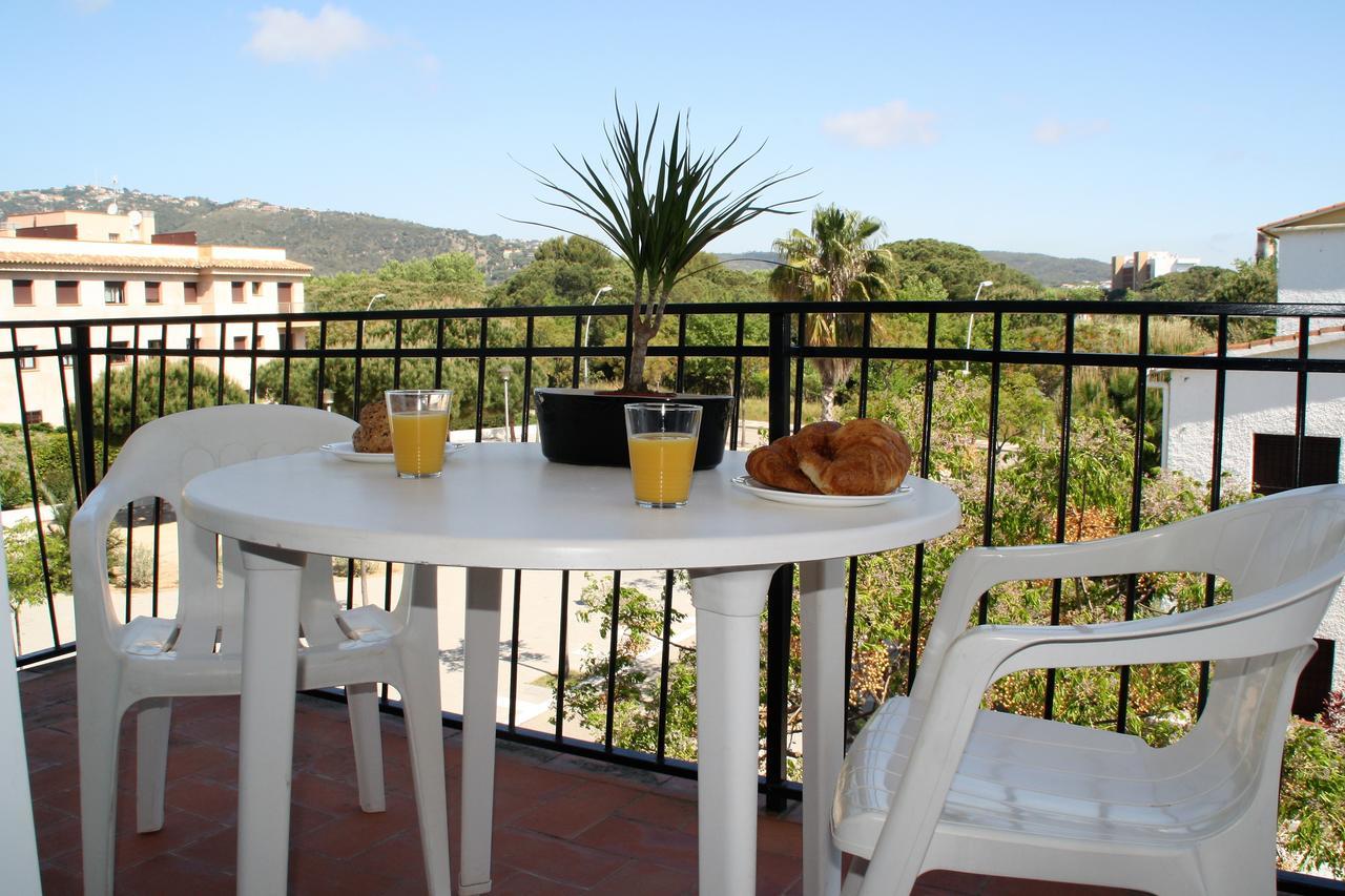 Apartaments Margarita Sabina Pinell Platja d'Aro  Exterior foto