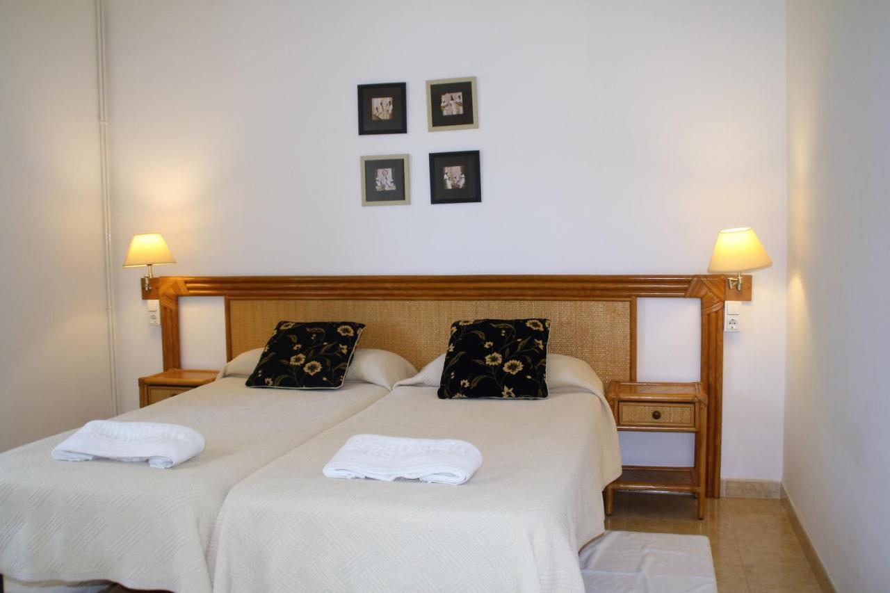 Apartaments Margarita Sabina Pinell Platja d'Aro  Exterior foto