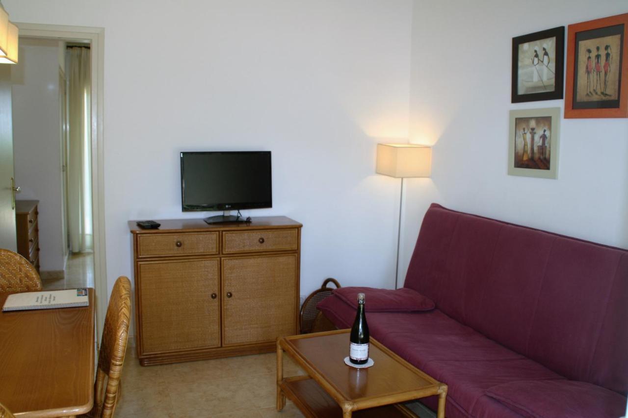 Apartaments Margarita Sabina Pinell Platja d'Aro  Exterior foto