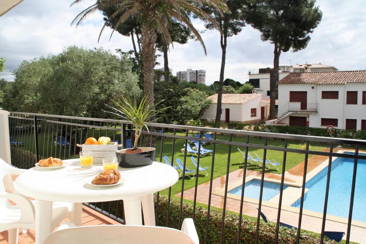 Apartaments Margarita Sabina Pinell Platja d'Aro  Exterior foto