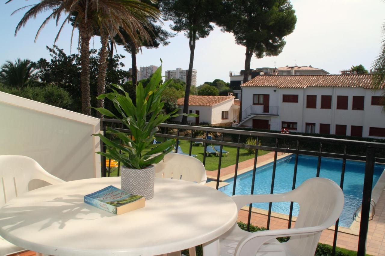 Apartaments Margarita Sabina Pinell Platja d'Aro  Exterior foto